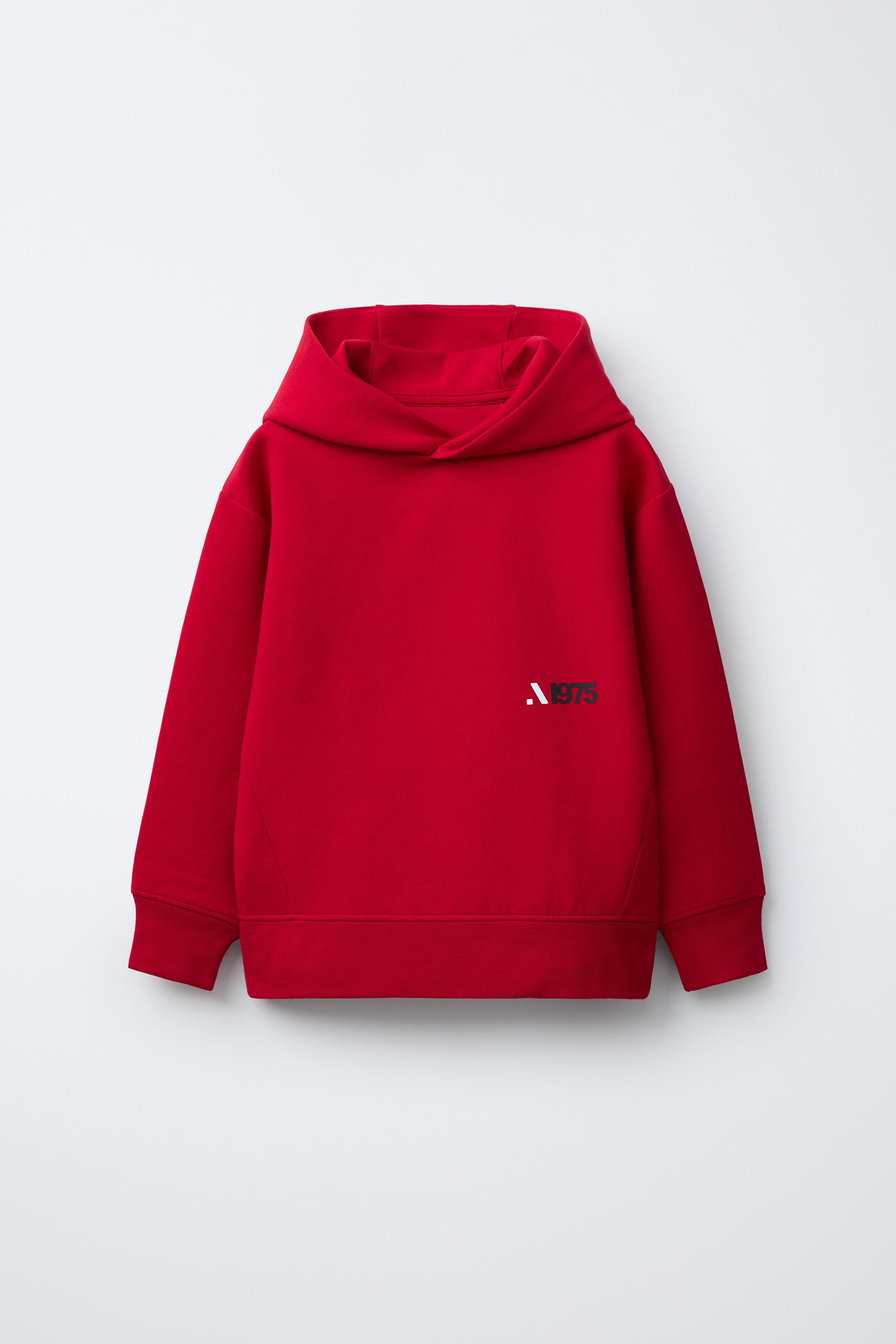 SPORTY HOODIE SWEATSHIRT